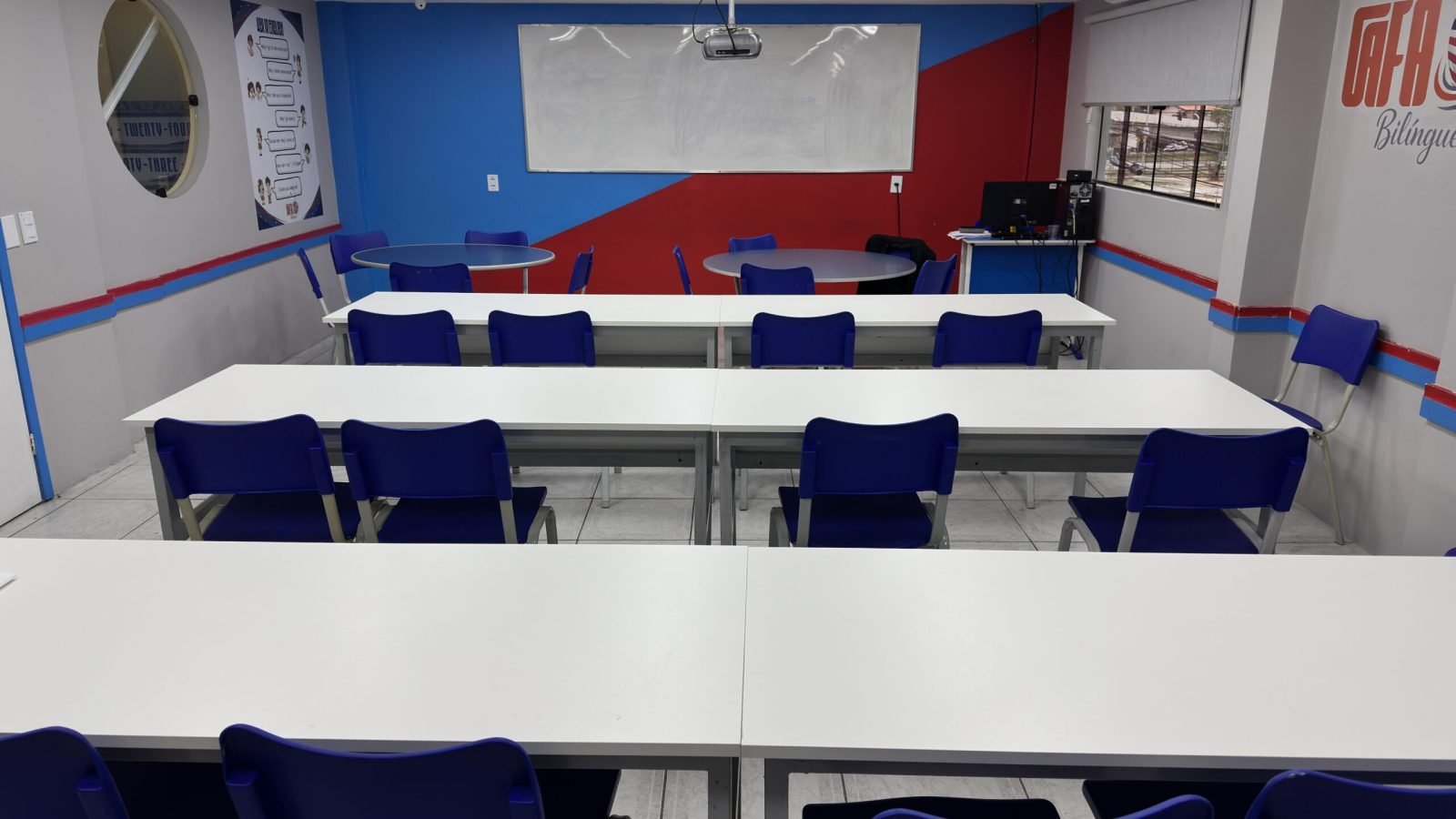 SALA BILÍNGUE